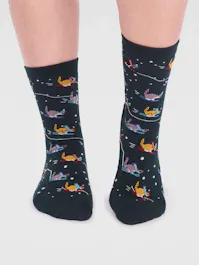 Thought Gots Amaryllis Skiing Cat Socks UK 4-7 [duplicate]