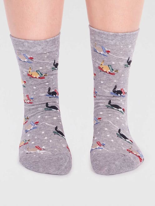 Thought Gots Amaryllis Skiing Cat Socks UK 4-7 [duplicate]